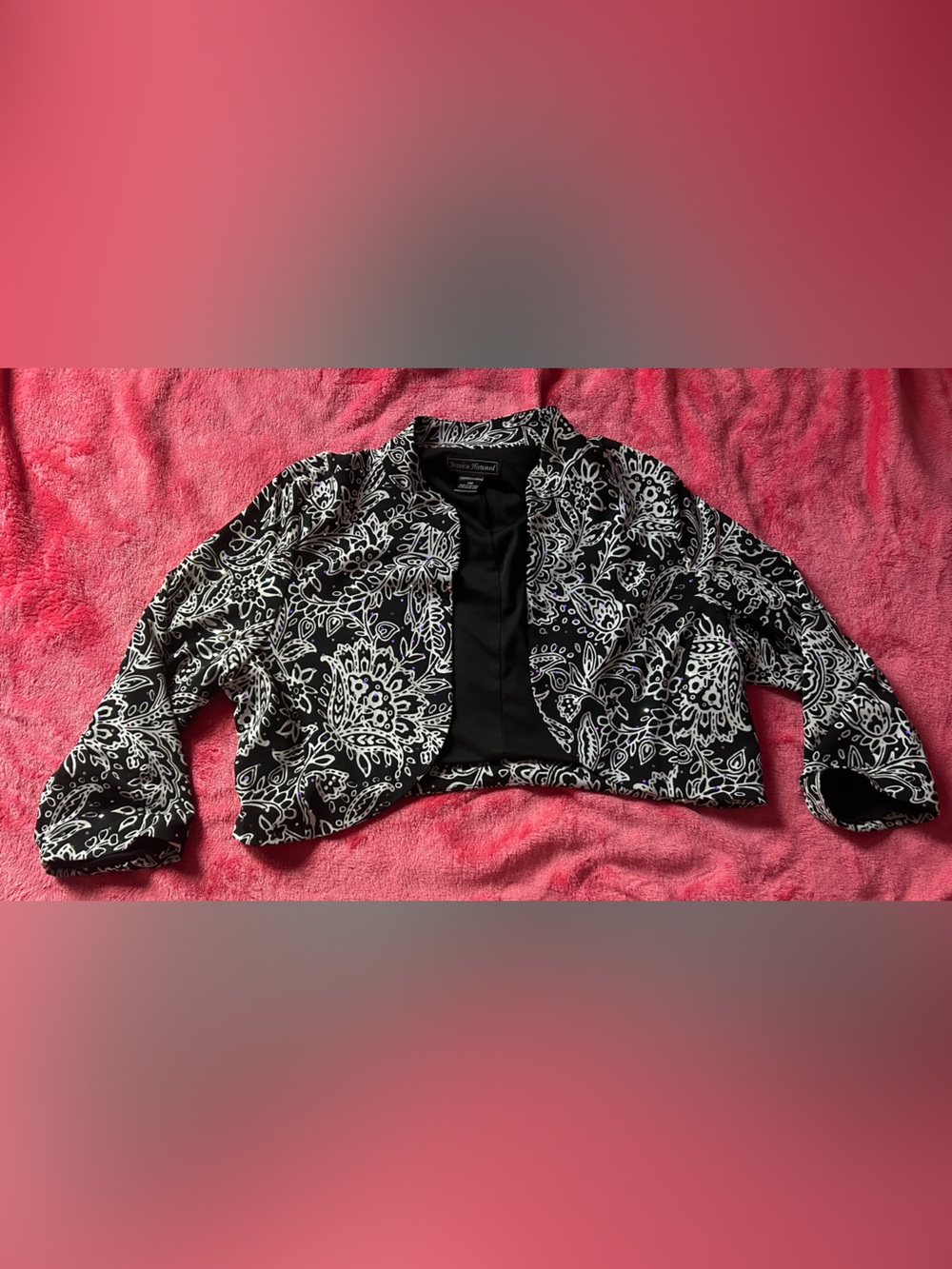 Jessica Howard Black and White Floral Cropped Blazer